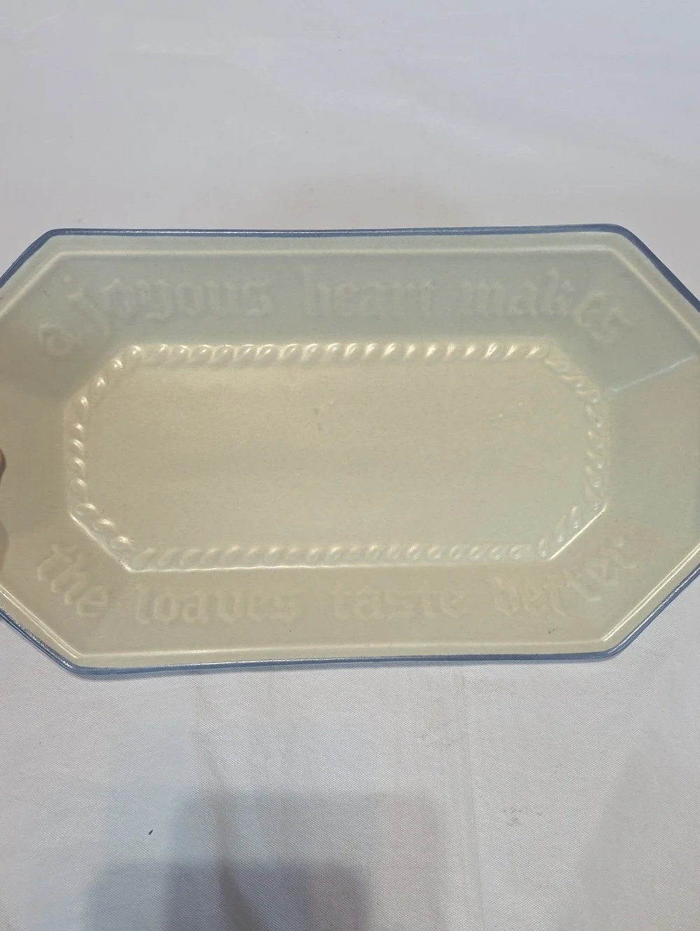 Pfaltzgraff Yorktowne Bread Tray #528 